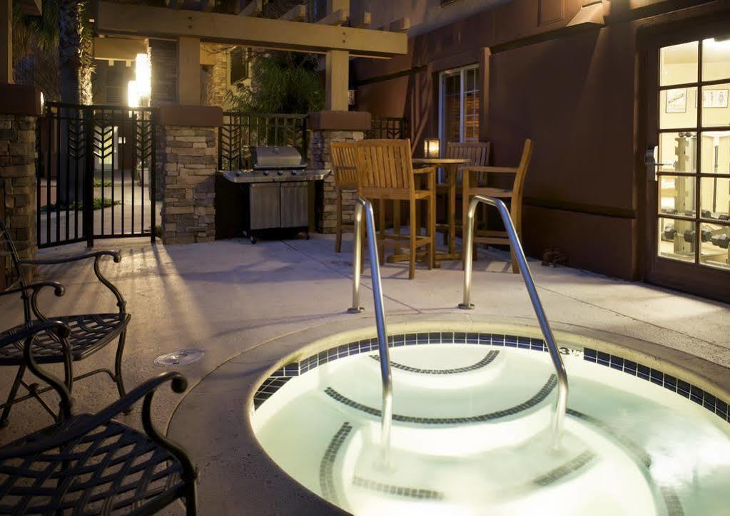 Larkspur Landing Extended Stay Suites Bellevue Eksteriør billede
